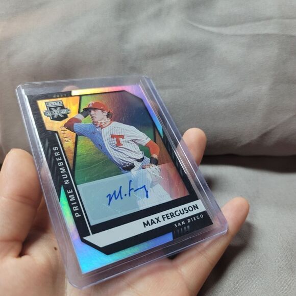 Panini Elite Extra Max Ferguson San Diego holographic signed rookie card #61/73 - Picture 9 of 12